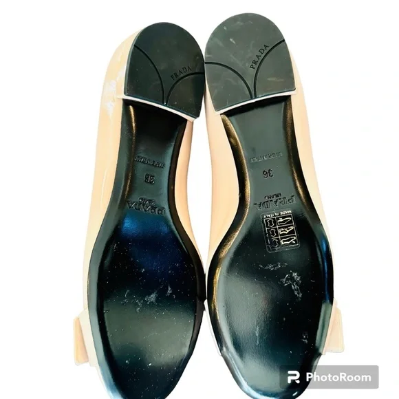 Prada Flats (NWOT) - Picture 4 of 4